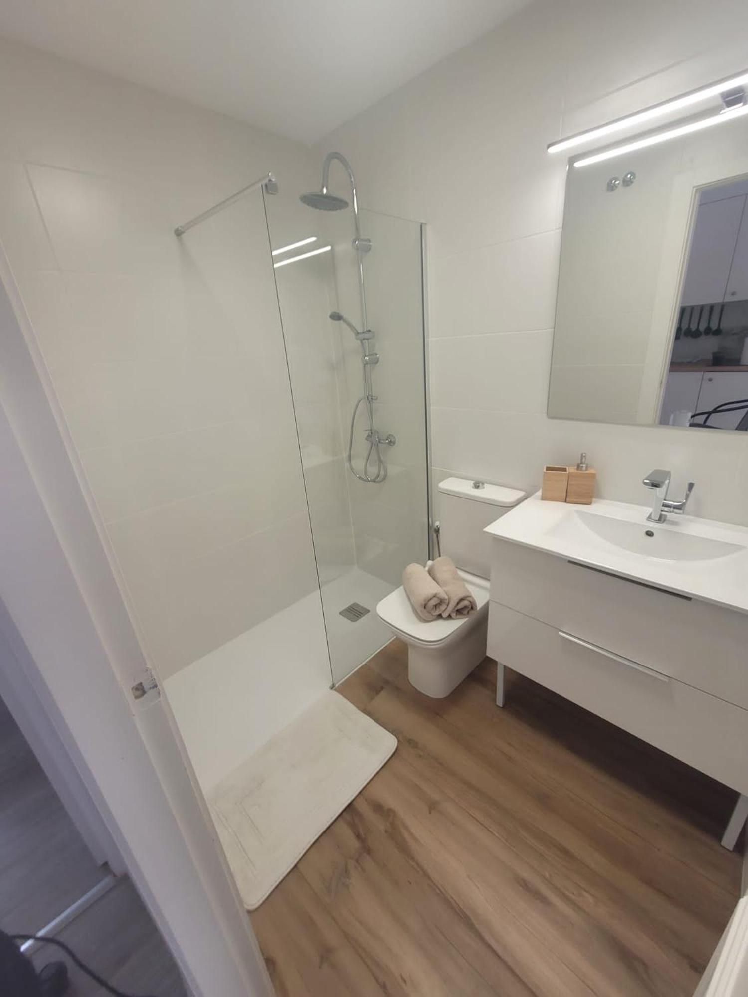 Przytulny Apartament 100M Od Plazy Торевьиа Экстерьер фото