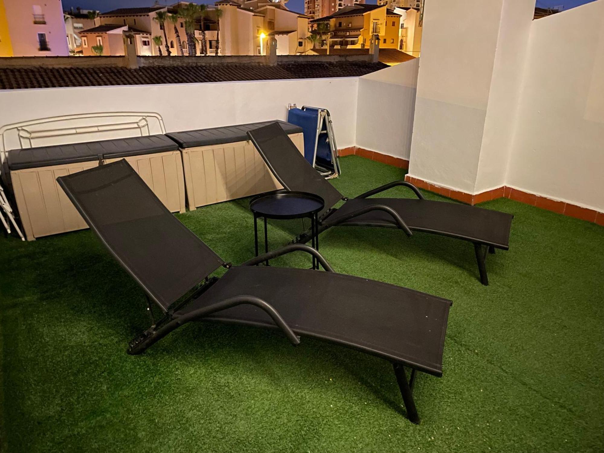 Przytulny Apartament 100M Od Plazy Торевьиа Экстерьер фото